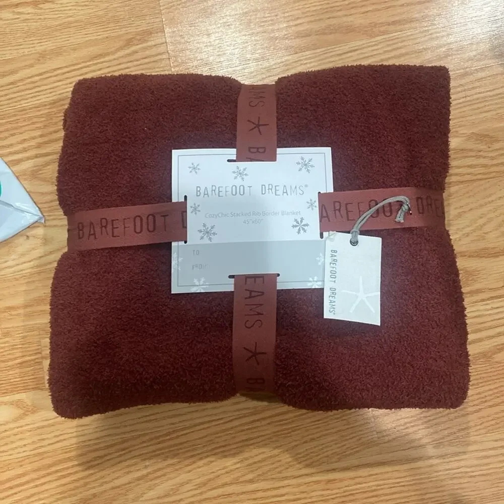 Barefoot Dreams CozyChic 45x60 Stacked Rib Border Blanket
